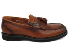 Load image into Gallery viewer, Sergio Duletti Axel Tassel loafers Brown