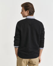 Load image into Gallery viewer, Gant Shield Crew Neck Sweatshirt Black