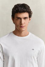 Load image into Gallery viewer, Gant Shield Long Sleeve T-Shirt Eggshell