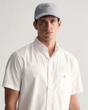 Load image into Gallery viewer, Gant Regular Shield Short Sleeve Shirt White
