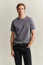 Load image into Gallery viewer, Gant Shield T-Shirt Mid Grey