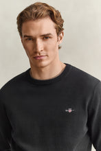 Load image into Gallery viewer, Gant Crew Neck Knit Jumper Black