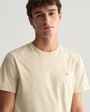 Load image into Gallery viewer, Gant Regular Shield T-Shirt Silky Beige