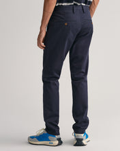 Load image into Gallery viewer, Gant Slim Twill Chino Navy