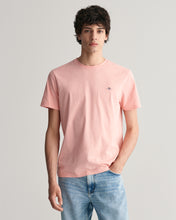 Load image into Gallery viewer, Gant Regular Shield T-Shirt Bubblegum Pink
