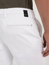 Load image into Gallery viewer, Replay Benni Chino Shorts Chalk White
