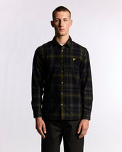 Load image into Gallery viewer, Lyle and Scott Tartan Corduroy Shirt Black