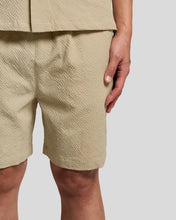 Load image into Gallery viewer, Lyle and Scott Crinkle Resort Short Clay