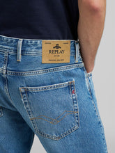 Load image into Gallery viewer, Replay Grover Straight Fit Jeans