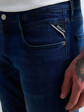 Load image into Gallery viewer, Replay Anbass Jeans Mid Blue Wash