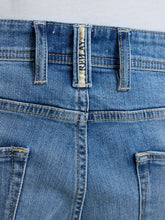 Load image into Gallery viewer, Replay RBJ 981 Denim Shorts Blue