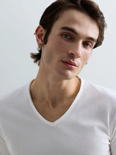 Load image into Gallery viewer, Replay Raw Edge V Neck T-Shirt White