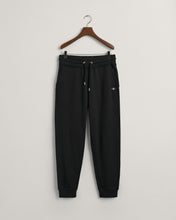 Load image into Gallery viewer, Gant Shield Sweatpant Black