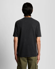 Load image into Gallery viewer, Lyle and Scott Cargo Pocket T-Shirt Black
