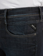 Load image into Gallery viewer, Replay Anbass Hyperflex Re-Used Jeans Rinse