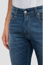 Load image into Gallery viewer, Replay Anbass X-L.I.T.E. + Jeans Mid Blue