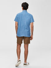 Load image into Gallery viewer, Selected Homme Paris Chino Shorts Camel